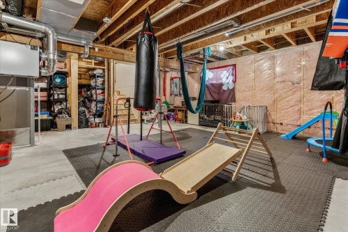 5 South Creek Point(E), Stony Plain, AB - Indoor Photo Showing Basement