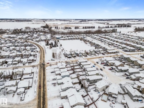 5 South Creek Point(E), Stony Plain, AB - Outdoor With View