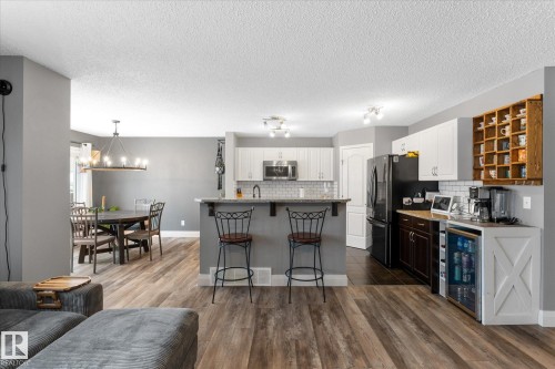 5 South Creek Point(E), Stony Plain, AB - Indoor