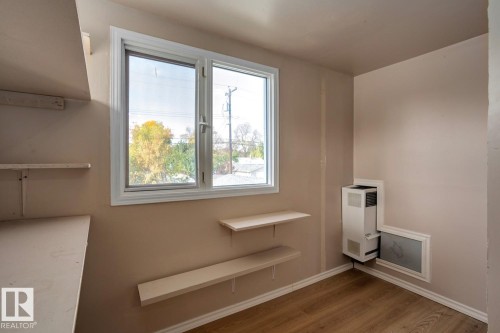 12116 48 Street, Edmonton, AB - Indoor