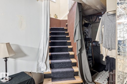 12116 48 Street, Edmonton, AB - Indoor Photo Showing Other Room