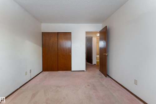 16728 98 Avenue, Edmonton, AB - Indoor Photo Showing Other Room