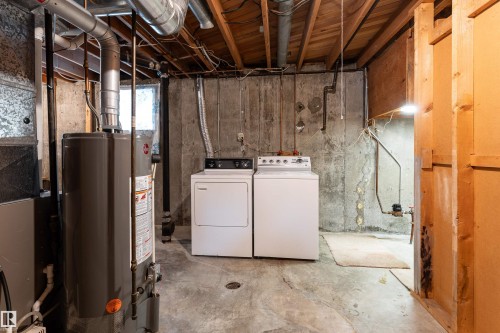 16728 98 Avenue, Edmonton, AB - Indoor Photo Showing Laundry Room