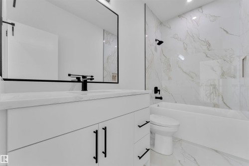 121 Lilac Close, Leduc, AB - Indoor Photo Showing Bathroom