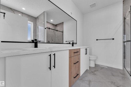 121 Lilac Close, Leduc, AB - Indoor Photo Showing Bathroom