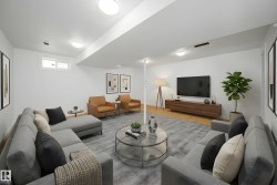 Living area with wood finished floors - 