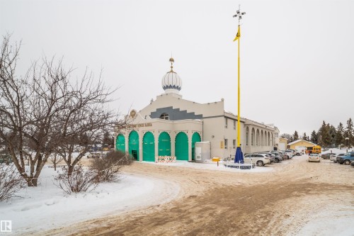 1576 Mill Woods Road E, Edmonton, AB - Outdoor