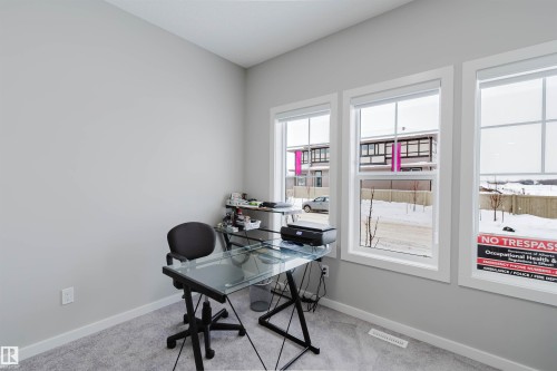 343 Edgemont Drive, Edmonton, AB - Indoor Photo Showing Office