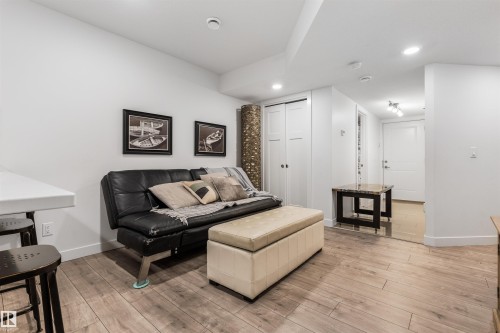 146 Joyal Way, St. Albert, AB - Indoor