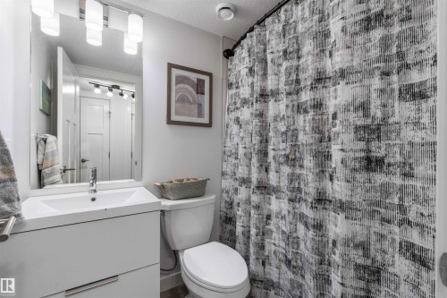 146 Joyal Way, St. Albert, AB - Indoor Photo Showing Bathroom