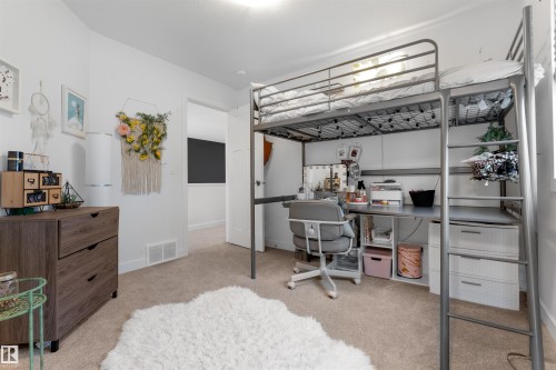 146 Joyal Way, St. Albert, AB - Indoor Photo Showing Other Room