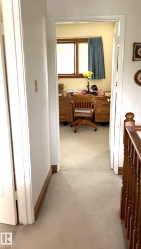 7524 95 Avenue, Edmonton, AB - Indoor Photo Showing Other Room