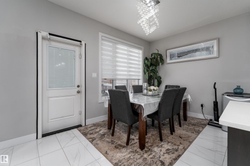 5788 175B Avenue, Edmonton, AB - Indoor Photo Showing Dining Room