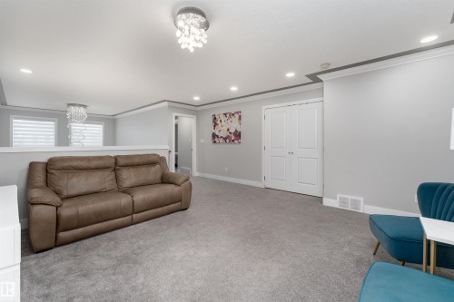 5788 175B Avenue, Edmonton, AB - Indoor Photo Showing Other Room