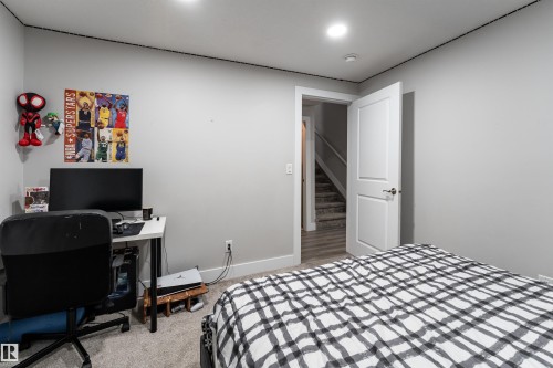 5788 175B Avenue, Edmonton, AB - Indoor