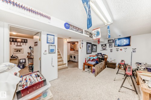 15515 92A Avenue, Edmonton, AB - Indoor Photo Showing Other Room