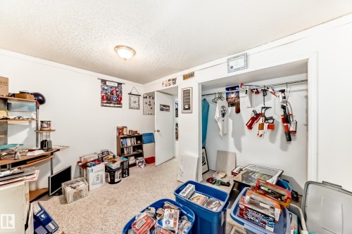 15515 92A Avenue, Edmonton, AB - Indoor