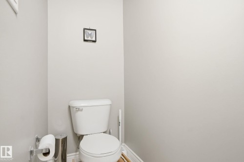 301 9603 98 Avenue, Edmonton, AB - Indoor Photo Showing Bathroom