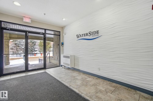 301 9603 98 Avenue, Edmonton, AB - Indoor Photo Showing Other Room