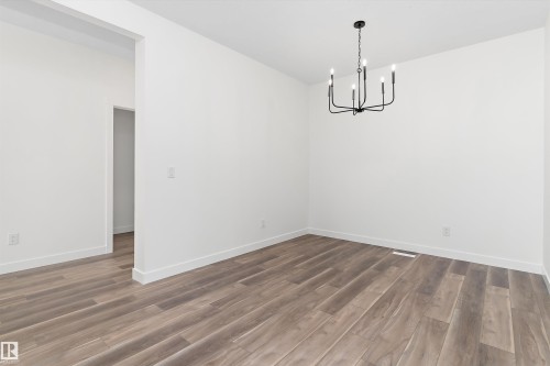 20720 43 Avenue, Edmonton, AB - Indoor Photo Showing Other Room