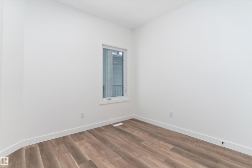 20720 43 Avenue, Edmonton, AB - Indoor Photo Showing Other Room