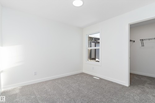 20720 43 Avenue, Edmonton, AB - Indoor Photo Showing Other Room