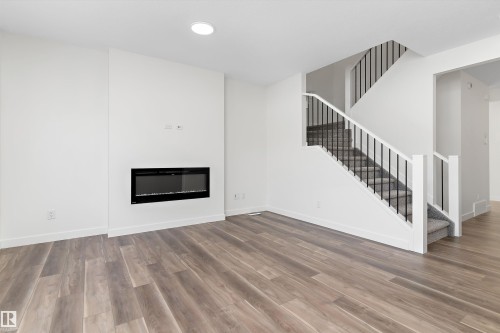 20720 43 Avenue, Edmonton, AB - Indoor With Fireplace