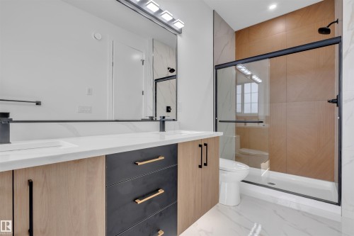 3513 42 Avenue, Beaumont, AB - Indoor Photo Showing Bathroom