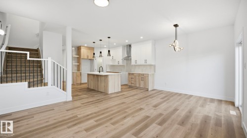108 Spring Link, Spruce Grove, AB - Indoor Photo Showing Kitchen