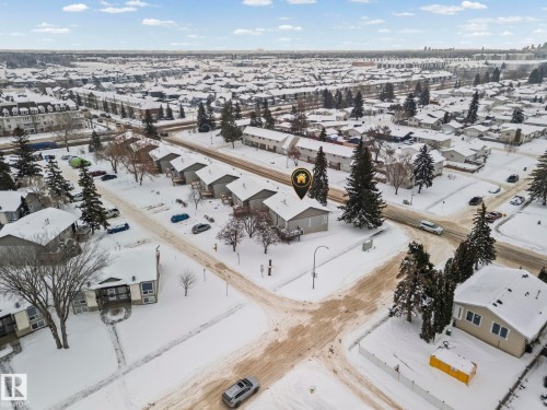 15 Northwoods Village, Edmonton, AB - Outdoor With View