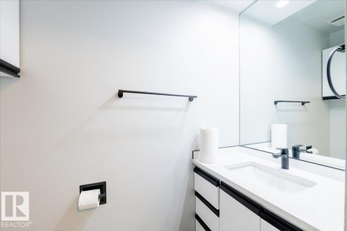 Bathroom featuring vanity - 17808 76 Avenue, Edmonton, AB - Indoor Photo Showing Bathroom