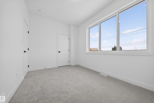 5213 104A Street, Edmonton, AB - Indoor Photo Showing Other Room