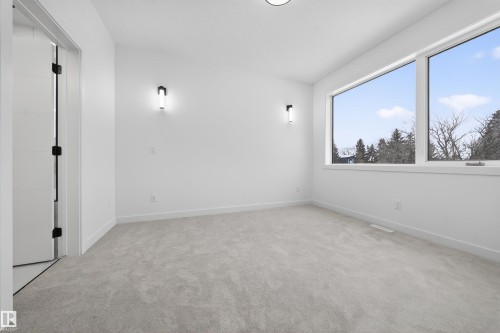 5213 104A Street, Edmonton, AB - Indoor Photo Showing Other Room