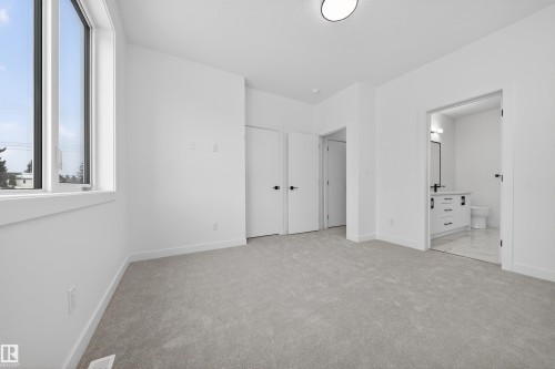 5213 104A Street, Edmonton, AB - Indoor Photo Showing Other Room