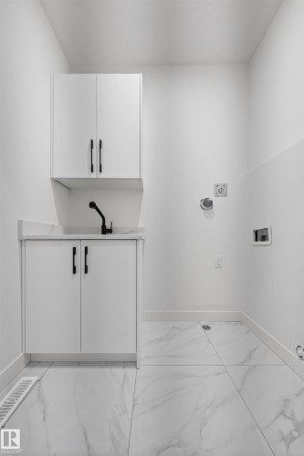 5213 104A Street, Edmonton, AB - Indoor Photo Showing Other Room