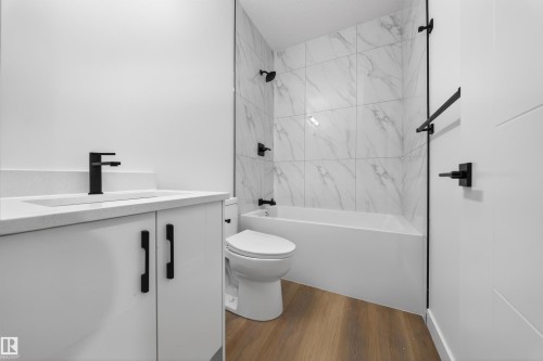 5213 104A Street, Edmonton, AB - Indoor Photo Showing Bathroom