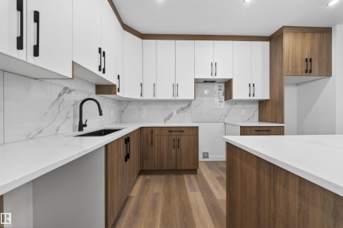 5213 104A Street, Edmonton, AB - Indoor Photo Showing Kitchen