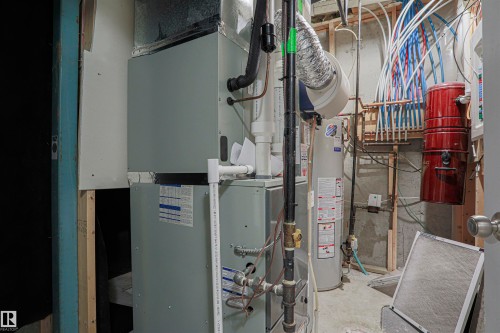 8804 100 Street, Edmonton, AB - Indoor Photo Showing Basement