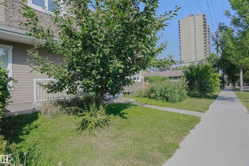 8804 100 Street, Edmonton, AB - Outdoor