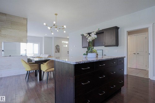 8804 100 Street, Edmonton, AB - Indoor