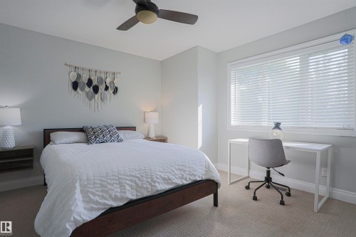 8804 100 Street, Edmonton, AB - Indoor Photo Showing Bedroom