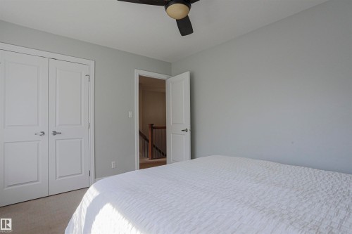 8804 100 Street, Edmonton, AB - Indoor Photo Showing Bedroom