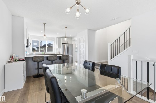 656 35 Street, Edmonton, AB - Indoor