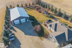 2 DISCOVERY Avenue  Rural Sturgeon County, AB T8R 1N5