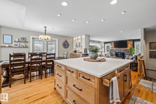 2 Discovery Avenue, Rural Sturgeon County, AB - Indoor Photo Showing Dining Room