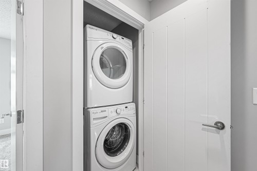 30 804 Welsh Drive, Edmonton, AB - Indoor Photo Showing Laundry Room