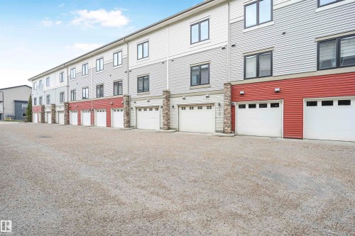 102 804 Welsh Drive, Edmonton, AB - Outdoor