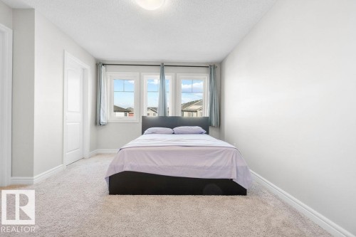 9053 Cooper Link Link, Edmonton, AB - Indoor Photo Showing Bedroom