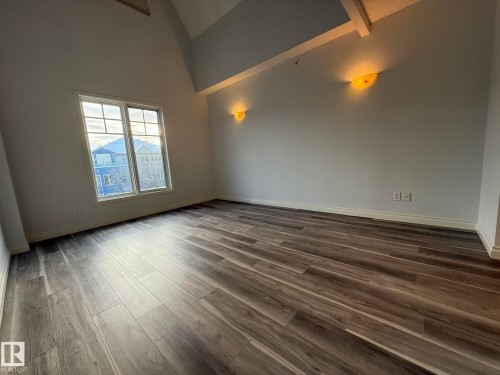 304 9803 96A Street, Edmonton, AB - Indoor Photo Showing Other Room