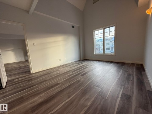 304 9803 96A Street, Edmonton, AB - Indoor Photo Showing Other Room
